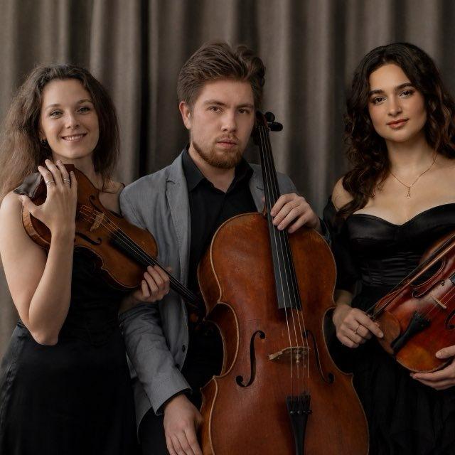 Trio mit Mariia Pliskina, Violine